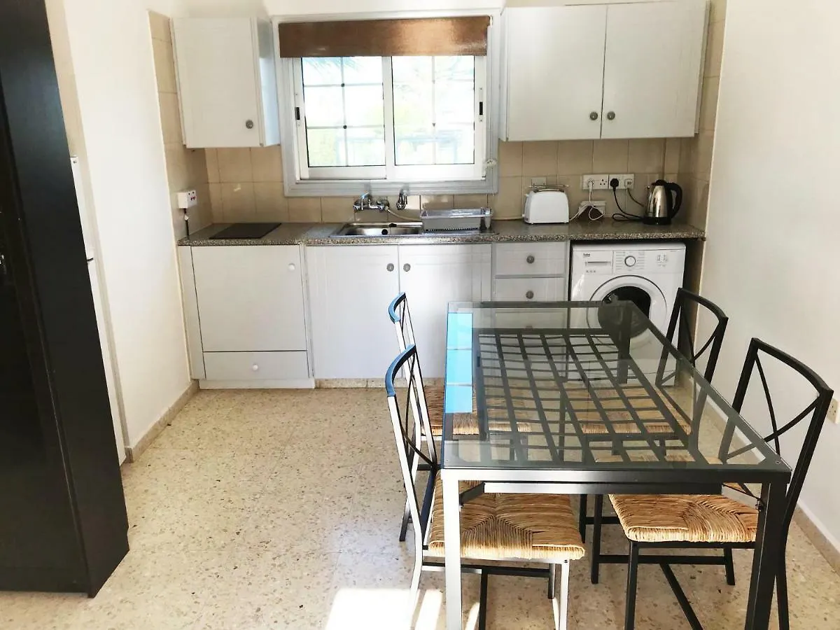 Protaras Sunny Apartment